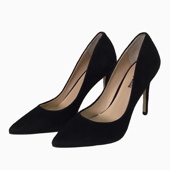 Neiman Marcus Shoes - Neiman Marcus NWT Black Suede Heels. Sz 7.5